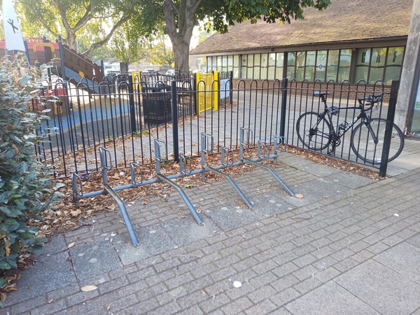 The photo for Poor Faversham Pools cycle parking.